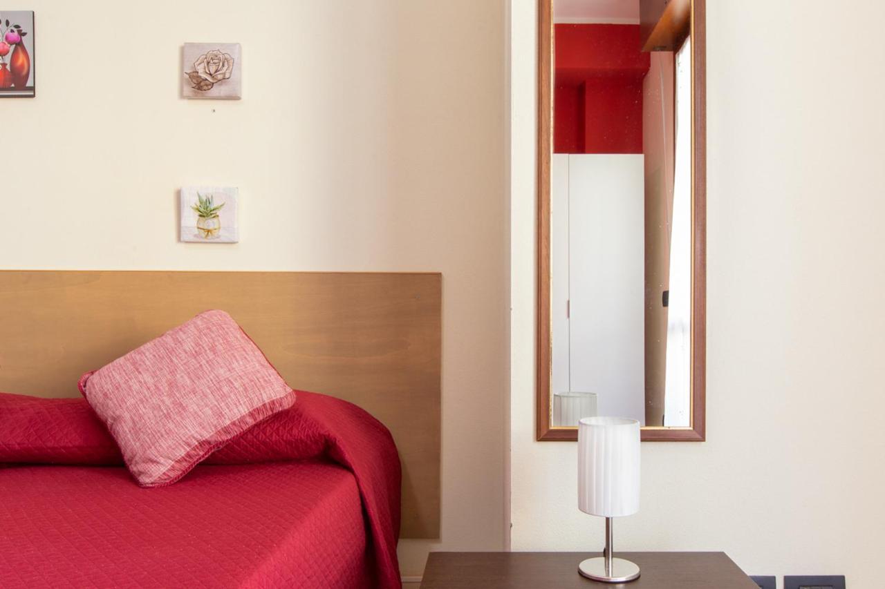 Ogliastra Apartment Rooms 칼리아리 외부 사진
