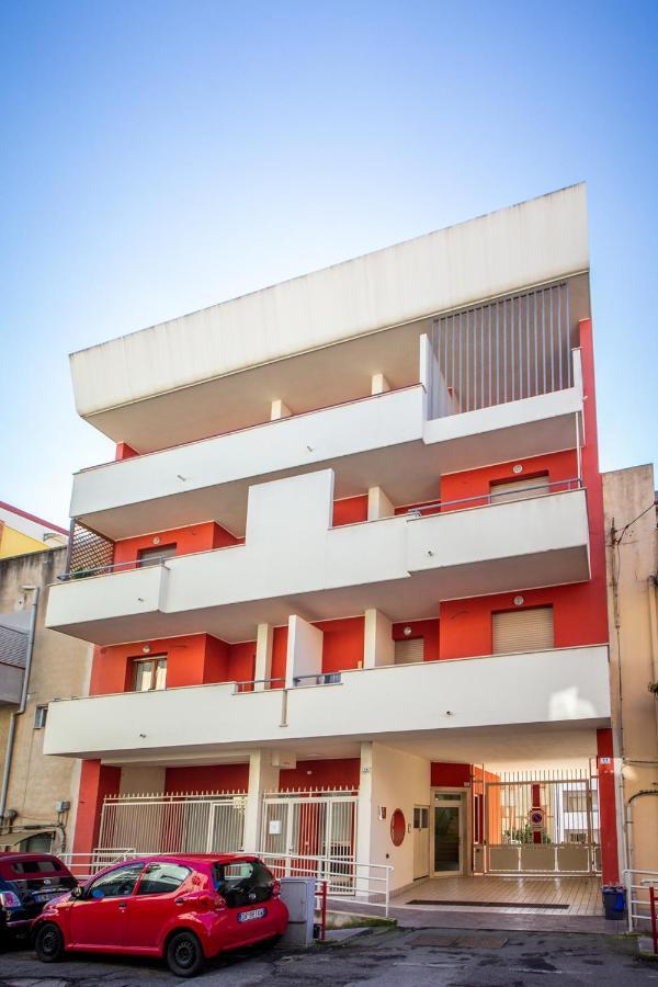Ogliastra Apartment Rooms 칼리아리 외부 사진